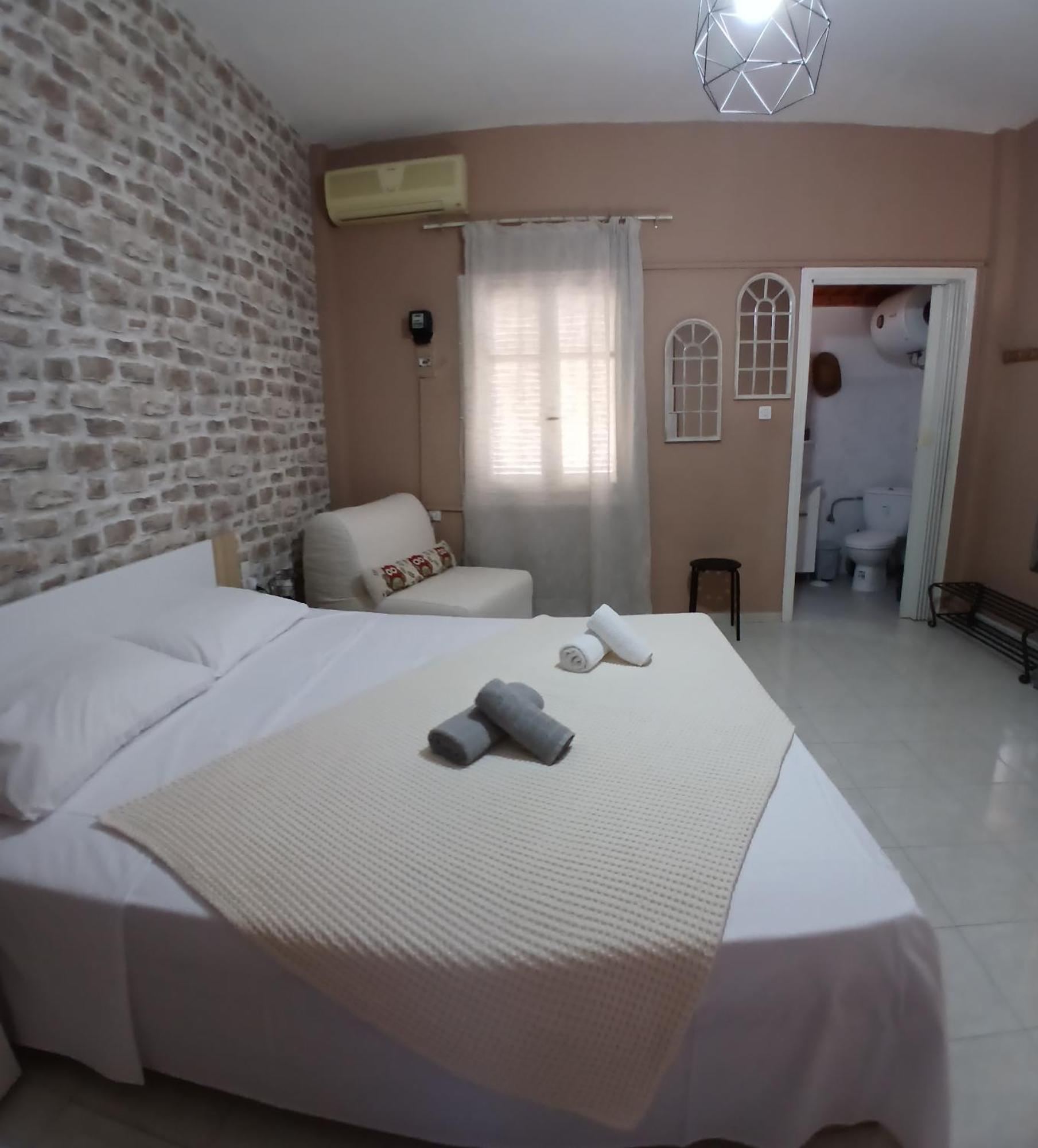 Waterway View Apartment Galatas  Exterior photo